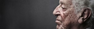 Zengin ülkelerdeki insanlar daha uzun yaşıyorlar. Ancak uzun yaşam her zaman daha iyi bir yaşam mı? Biz Yaşlandıkça yaşlılığın mücadelelerine ve onların yaşlı insanlarca nasıl karşılandıklarını konu alan bir seri.